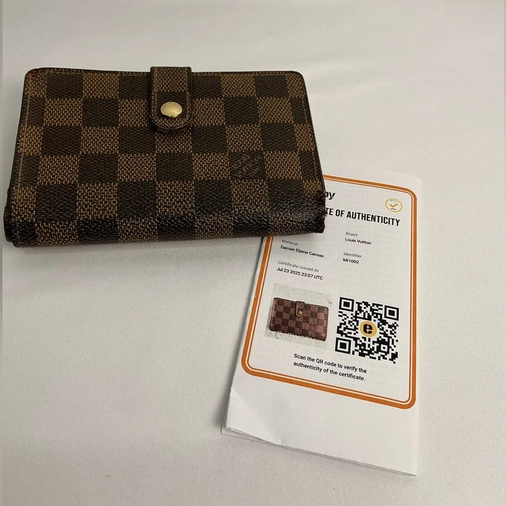 Louis Vuitton Damier Ebene Canvas Checkered Wallet kiss lock